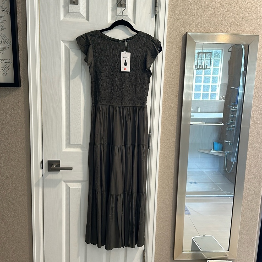 Zesica smocked flutter sleeve dress